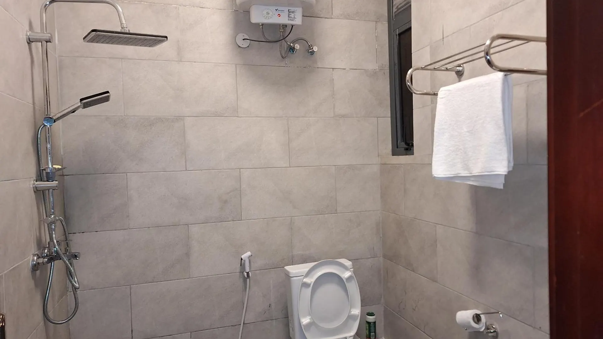 J&J Luxury Homes Kampala 0*,  Oeganda